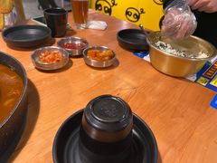 -肥肥虾庄·金牌油焖大虾(杨园滨江时代walk店)