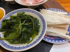 -沸炉重庆老火锅(军事博物馆店)