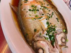 -丹水桥地锅鱼·翘嘴鲌·地方特色全鱼宴(丹江口大坝店)