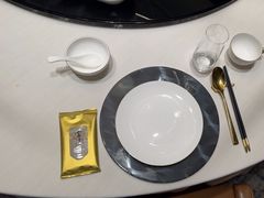 -富淳饭店(陆家嘴保利广场店)