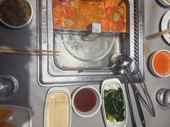 -海底捞火锅(金山百联店)
