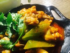 -哇蛙牛功夫面渝都料理(龙阳广场店)