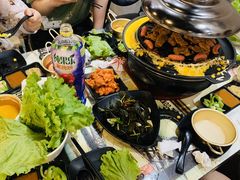 -胡悦里韩式烤肉(芝罘万达广场店)