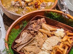 土鸡菌汤锅-芸山季·云南野生菌火锅(宝能环球汇店)