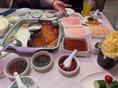 -海底捞火锅(杭州庆春路夜宵主题店)