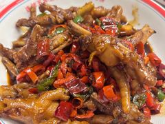 -堂瓦里·33年传统赣菜(第一街区店)