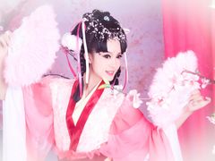 -九月鹰飞汉服摄影工作室