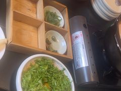 -牛牛和牛海鲜粥底火锅(长虹国际城店)