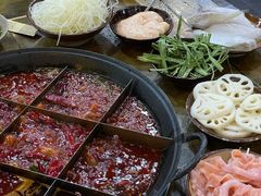 -正南齊北重庆老火锅(光华村直营店)