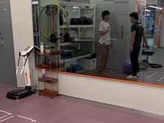 -乐刻健身铁馆(灯市口店)