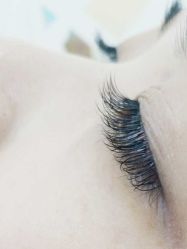 -安娜美甲美睫沙龙