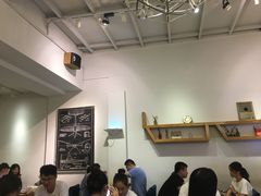 -秀伴韩式主题餐厅(泰龙城店)