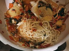 -佬麻雀·剁椒鱼头(京基KK One店)