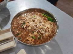 -正宗杨记普洱酸醋米线(总店)