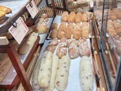 -CARINO BAKERY&CAFE(人广来福士店)