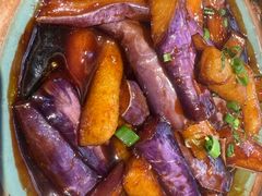 -吕氏焗小鲜•海鲜青岛菜(总店)