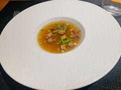 鹅肝酸辣汤-香樟花园法式铁板烧(恒隆广场店)