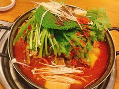 -喇喇排骨火锅·传统韩式脊骨汤(望京西园总店)