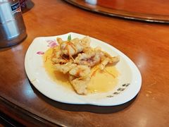 -老码头黑皮肘子锅包肉(赣水路店)