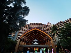 -三亚湾海居铂尔曼度假酒店