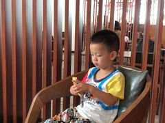 -白云机场易登机休息区