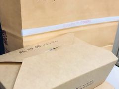 -鲍师傅糕点(江苏路店)