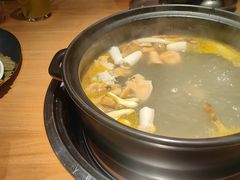 -一朵菌·野生菌探索家火锅(南亚店)
