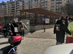 -秦皇岛市西港路小学