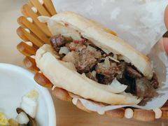 -闫家驴肉老店(华电一校店)