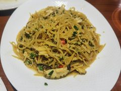 -郑庄脂渣海鲜楼(九水路店)