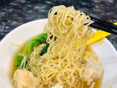 -燊意布拉肠云吞面(中山四路店)