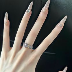 -斯馨·健康美甲美睫