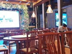 大堂-百鱼庄(仙葫店)