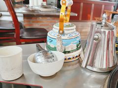 -粘豆包柴火铁锅炖