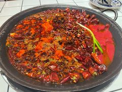 -旧街市鲜货老火锅(大光路店)