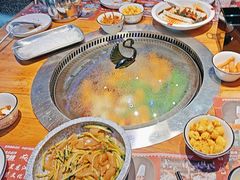 -山河屯铁锅炖·非遗东北菜(南山店)