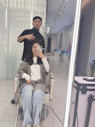 -PE SALON