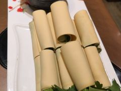 蘸酱菜-蒙古人烤羊大师·绿野餐厅(工农大路店)
