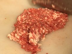 现剁黑猪肉馅-盒马鲜生(双清路店)