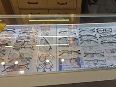 -康利眼镜·蔡司战略合作店(龙泉书房店)