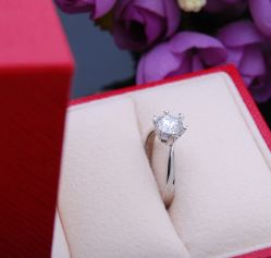 钻戒-威德钻石-克拉钻大本营(南京东路店)