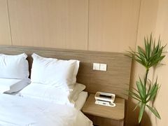 -幸栖洞穴设计酒店(成都春熙路店)