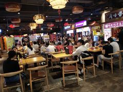 -八一路好吃街(雨田商务大厦店)