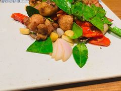 傣味柠檬香叶鸡-云海肴·汽锅鸡·云南菜(天山百盛优客店)