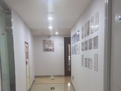 -瑞尔齿科(东方广场诊所)
