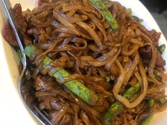 干炒牛河-中国厨房/台湾牛肉面