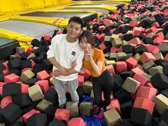 -嘿哟动霸CHUA·新潮玩运动娱乐中心·蹦床滑冰团建乐园