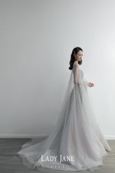 -Lady  Jane高端婚纱礼服馆