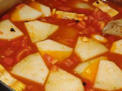 -尚尚仙·酸汤猪手·猪肚鸡火锅(华联万柳购物中心店)