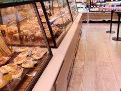 面包甜点陈列柜-巴黎贝甜(大宁国际商业广场店)